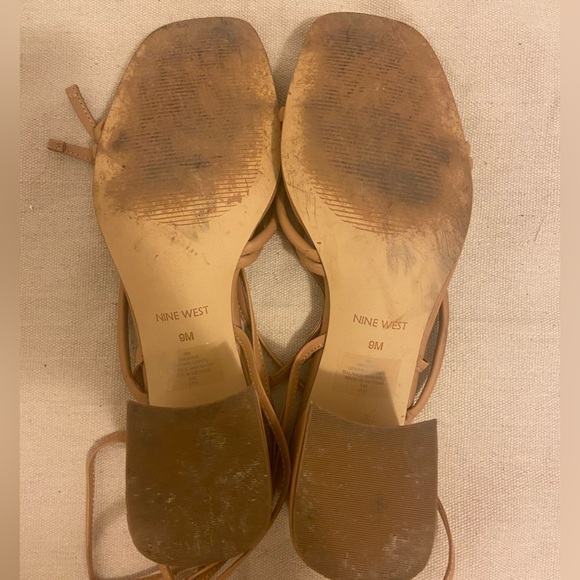 Nine West lace up open toe chunky heels - Picture 3 of 3